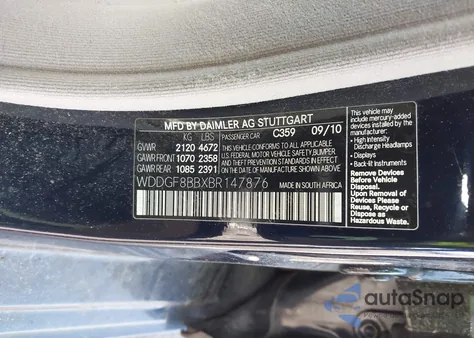 2011 Mercedes-Benz C 300 Luxury 4Matic из США, поврежденный, VIN WDDGF8BBXBR147876